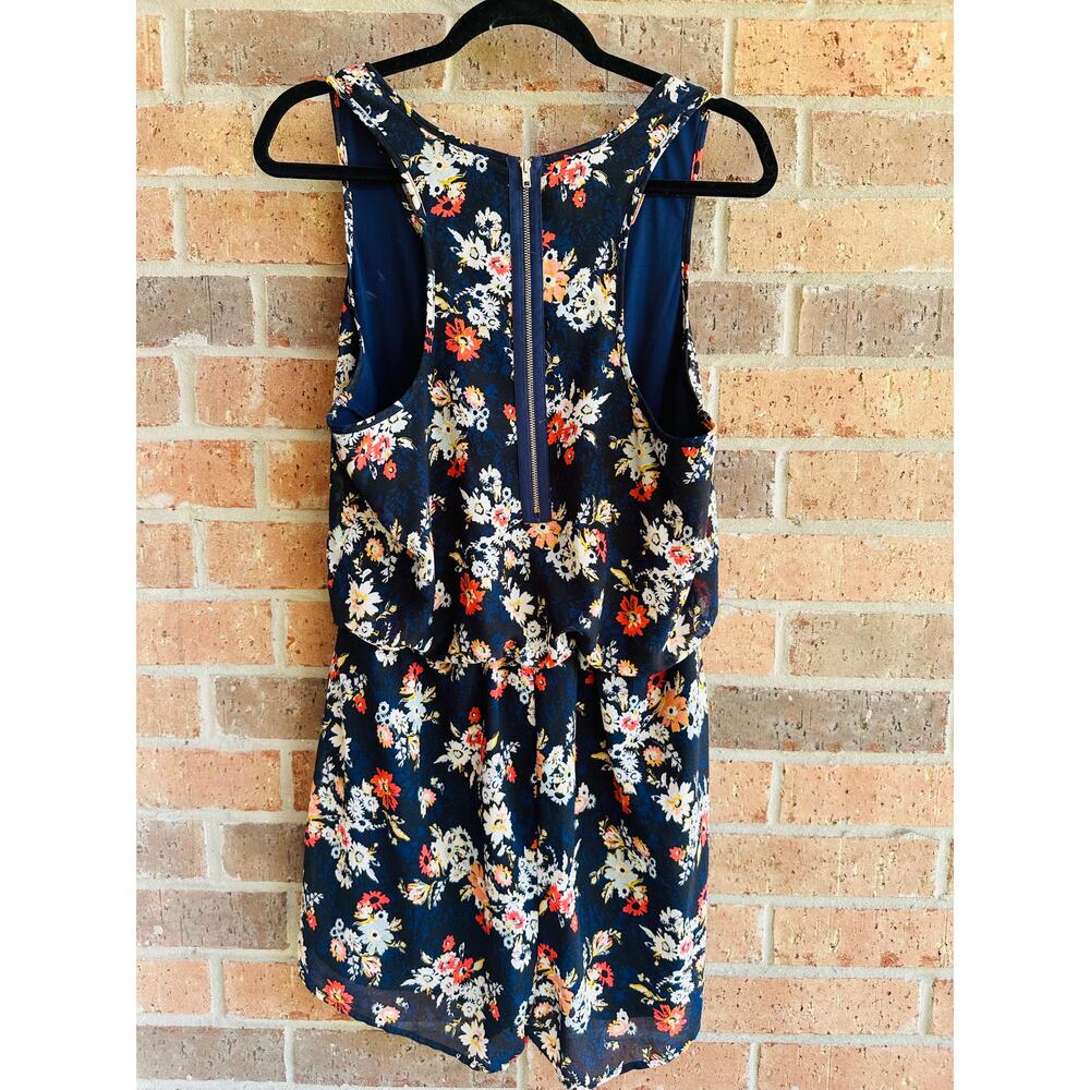 Xhilaration Women's Blue Floral Stretch Sleeveless Scoop Neck Romper Size Large - Picture 2 of 4